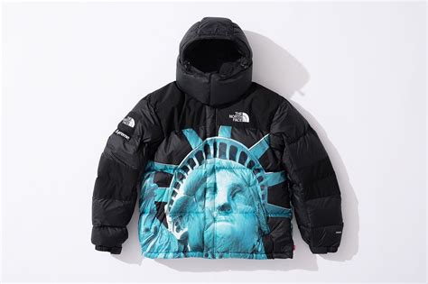 supreme x north face jacket collab